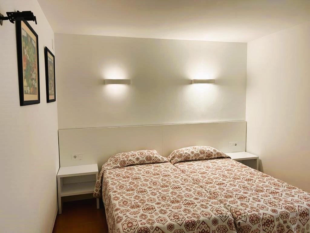 Private Apartments Cala Canyelles Лорет де Мар Екстериор снимка