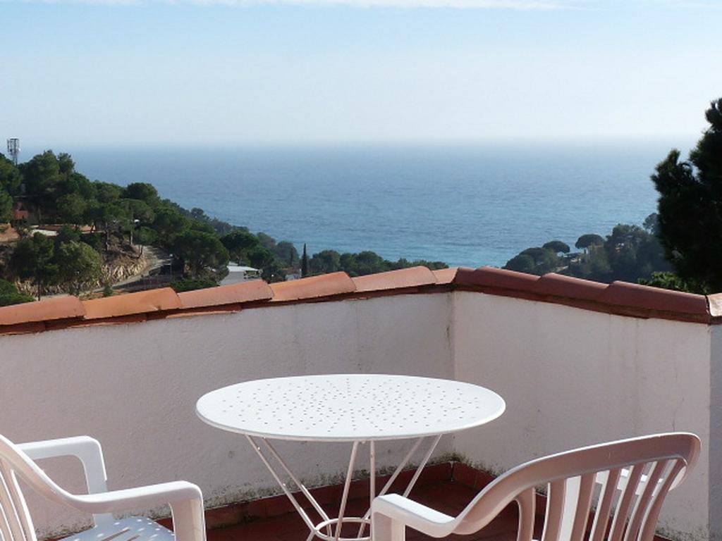 Private Apartments Cala Canyelles Лорет де Мар Екстериор снимка